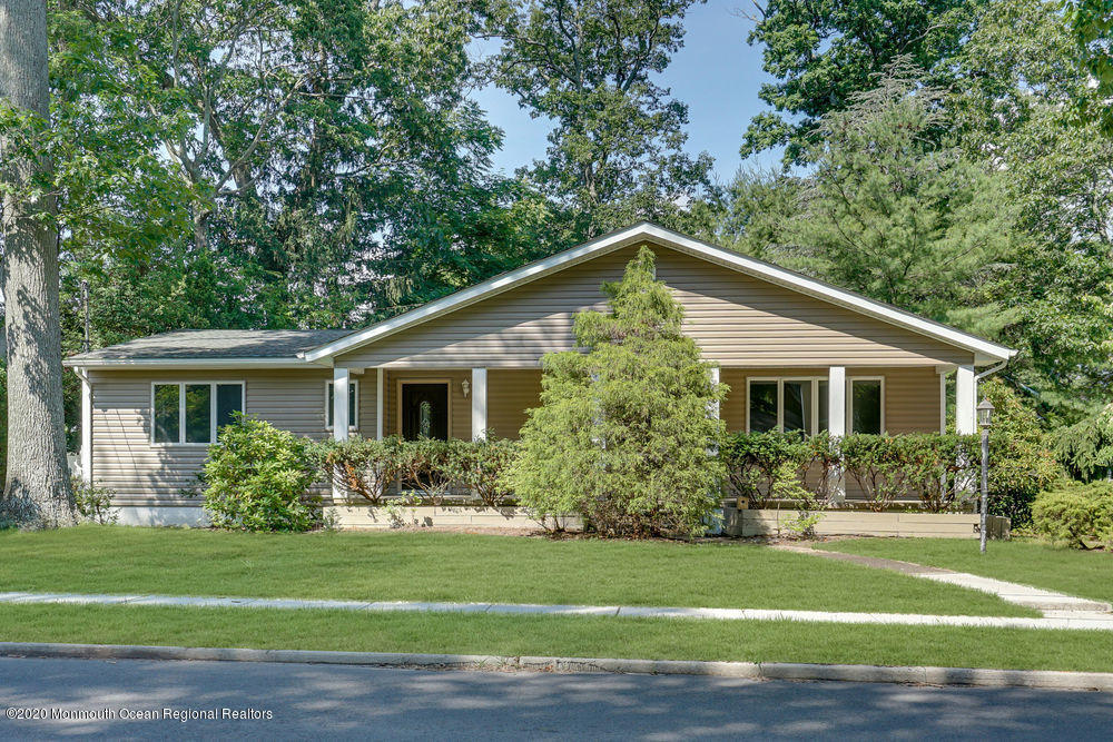 156 Whalepond Road Oakhurst, NJ 07755 - Photo 2 of 53 003_dsc01155-dsc01159b