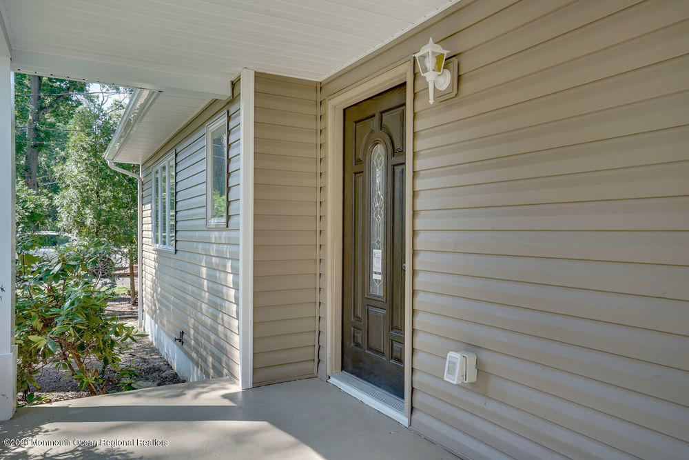 156 Whalepond Road Oakhurst, NJ 07755 - Photo 6 of 53 008_dsc01170-dsc01174