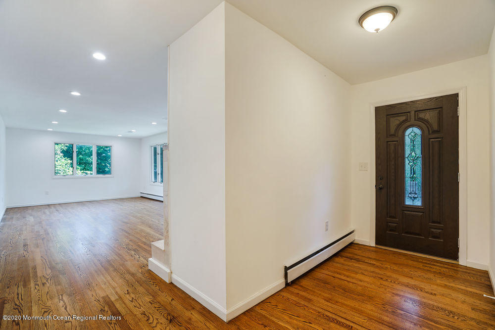 156 Whalepond Road Oakhurst, NJ 07755 - Photo 8 of 53 010_dsc00887