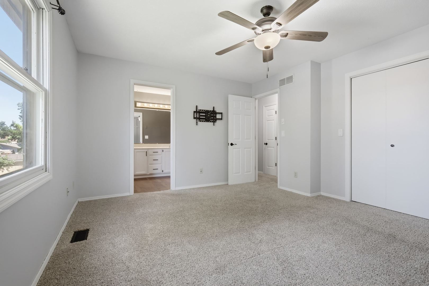 109 Highpoint Road Normal, IL 61761 - Photo 17 of 31