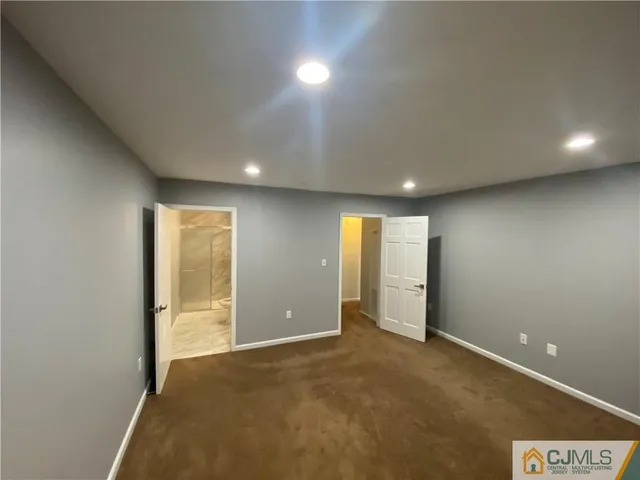 a view of walk in closet