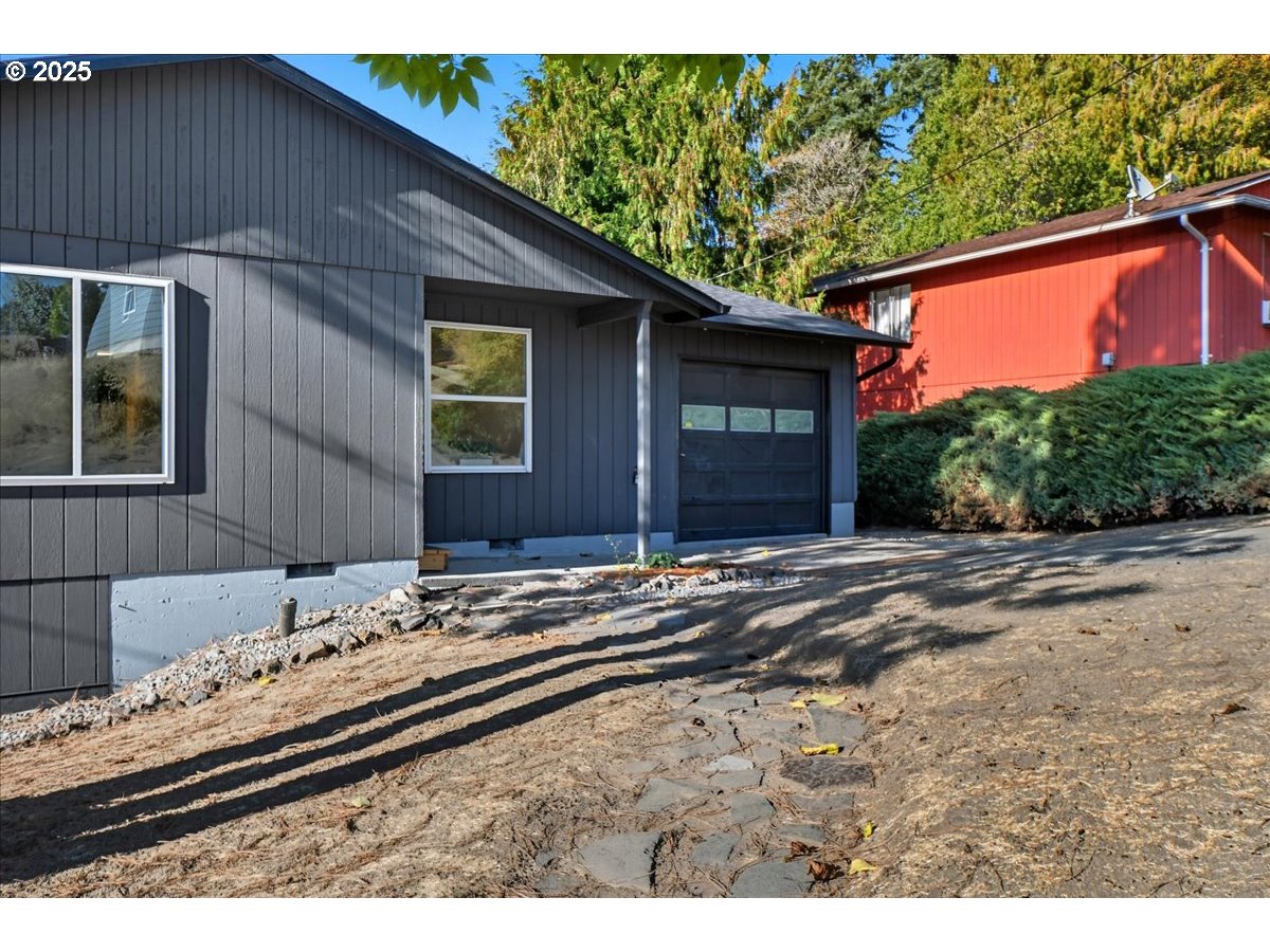 315 Fox Street Rainier, OR 97048 - Photo 3 of 31 Gallery Image 3