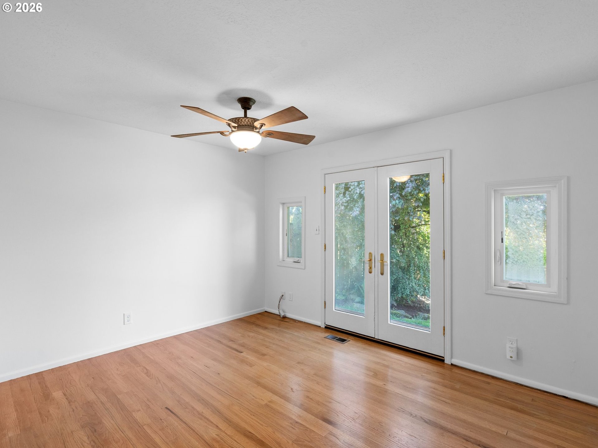 6919 Southwest 10th Avenue Portland, OR 97219 - Photo 22 of 29