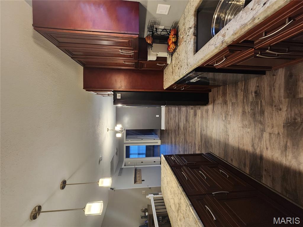 130 Emerald Way East Granite City, IL 62040 - Photo 17 of 38