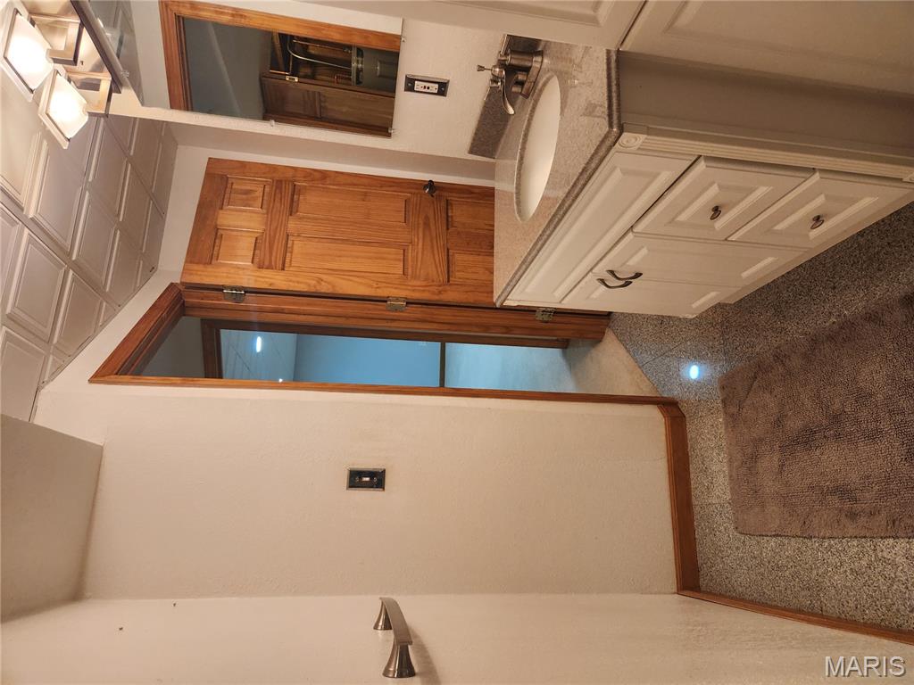 130 Emerald Way East Granite City, IL 62040 - Photo 29 of 38