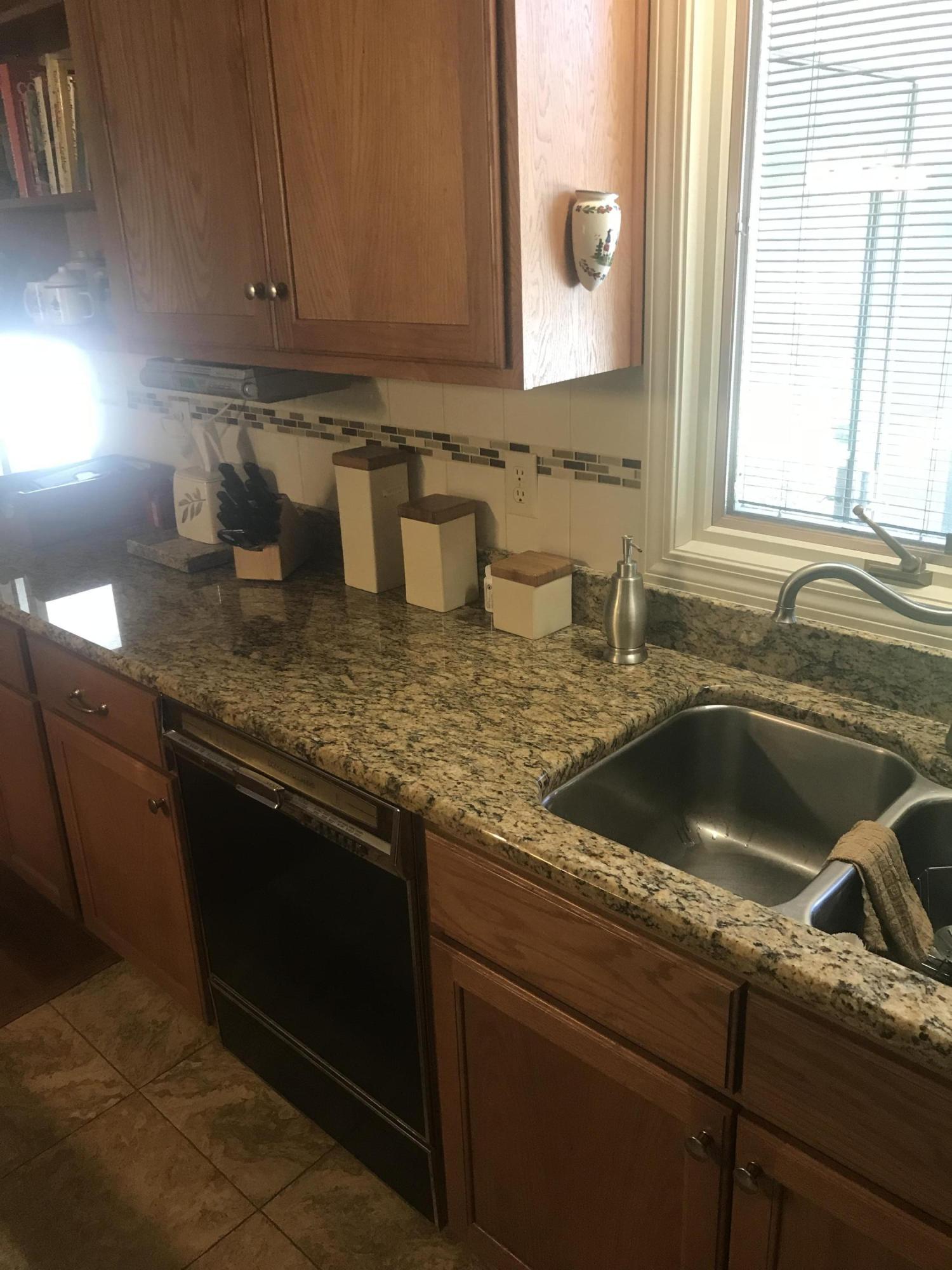 4097 Welcome Valley Road Southeast Roanoke, VA 24014 - Photo 7 of 20 KITCHEN