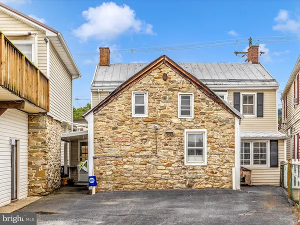 $389,900 | 18-20 Water Street, Thurmont, MD 21788