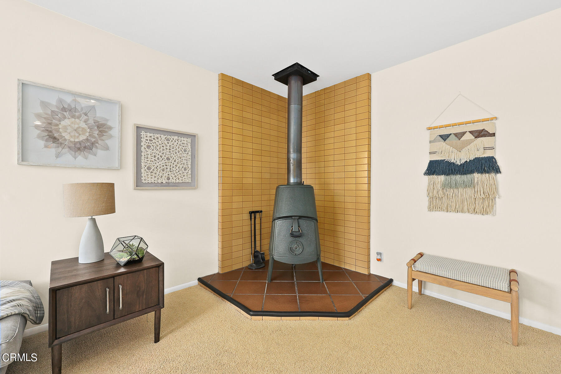 3451 Brookhill Street Glendale, CA 91214 - Photo 25 of 65 a living room with furniture