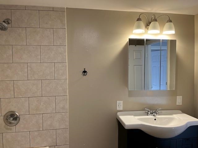 64 Crown Point Road Rochester, NH 03867 - Photo 15 of 28