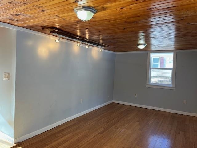 64 Crown Point Road Rochester, NH 03867 - Photo 16 of 28