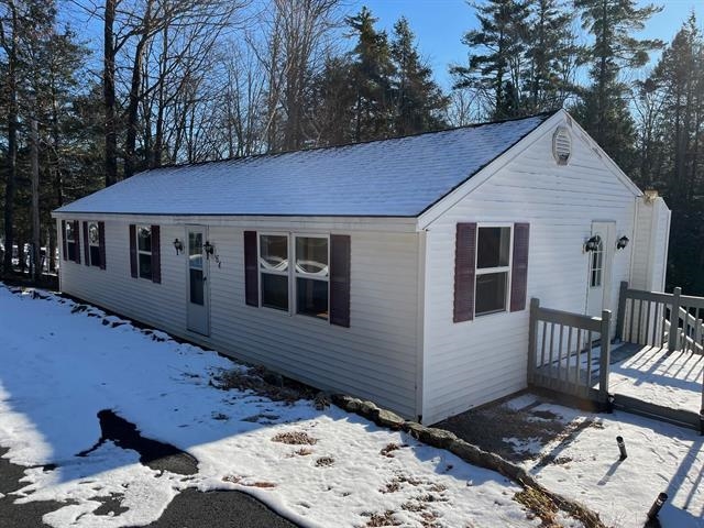 64 Crown Point Road Rochester, NH 03867 - Photo 3 of 28