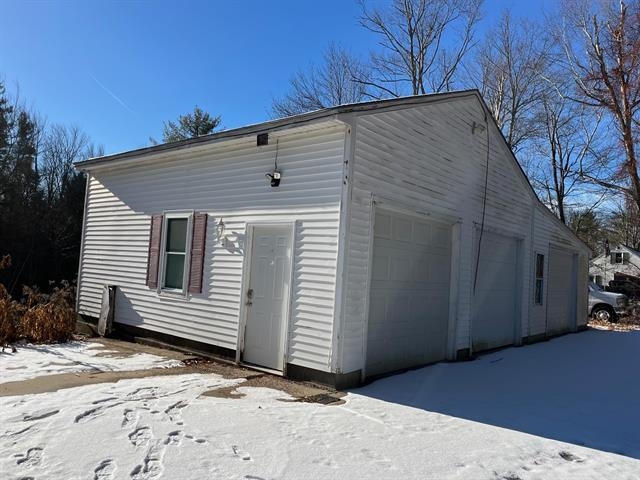 64 Crown Point Road Rochester, NH 03867 - Photo 6 of 28