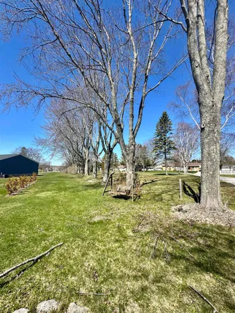 $69,900 | 216 Lakeview Drive, Algoma, WI 54201