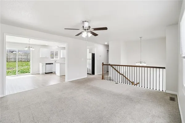 $409,900 | 1307 Northwest Hilltop Lane, Grain Valley, MO 64029