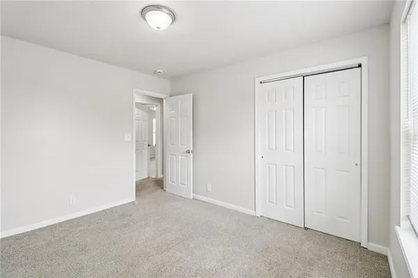 $409,900 | 1307 Northwest Hilltop Lane, Grain Valley, MO 64029