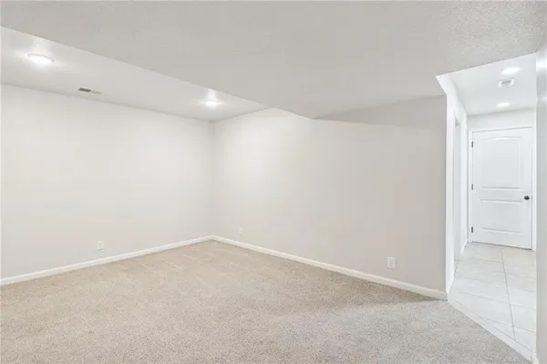 $409,900 | 1307 Northwest Hilltop Lane, Grain Valley, MO 64029