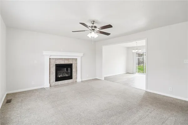 $409,900 | 1307 Northwest Hilltop Lane, Grain Valley, MO 64029