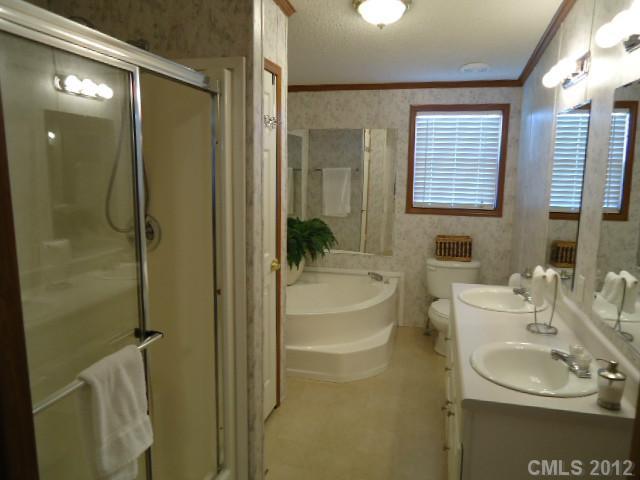 4458 Long Ferry Road, Unit 17 Salisbury, NC 28146 - Photo 14 of 16 Gallery Image 14