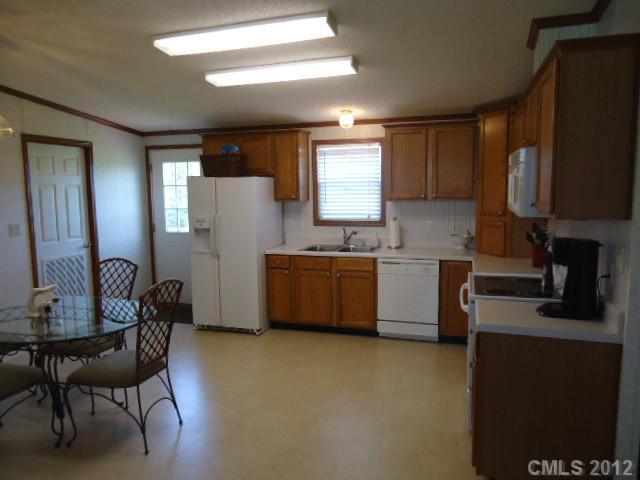 4458 Long Ferry Road, Unit 17 Salisbury, NC 28146 - Photo 4 of 16 Gallery Image 4