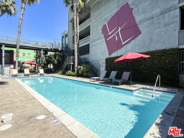 $2,050 | 420 San Pedro Street, Unit 405, Los Angeles, CA 90013