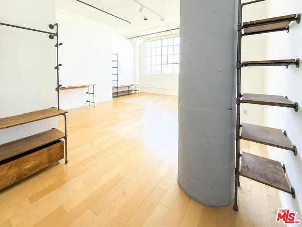 $2,050 | 420 San Pedro Street, Unit 405, Los Angeles, CA 90013