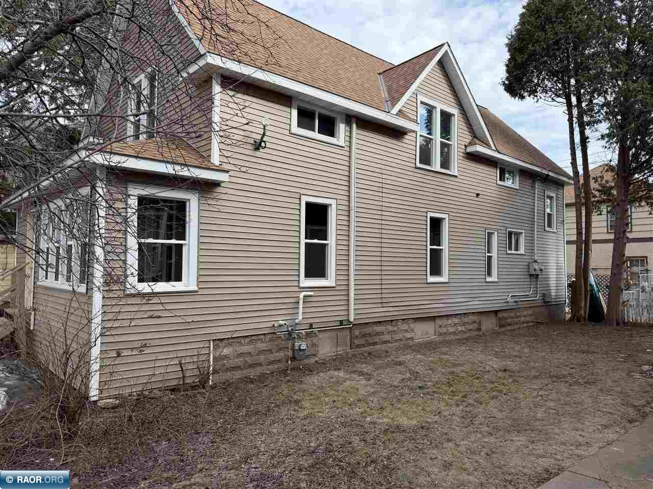 210 4th Street South Virginia, MN 55792 - Photo 2 of 18