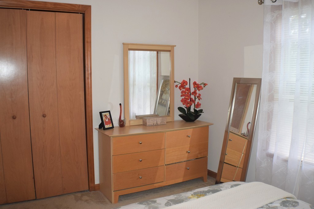 8 Arrowsic Street Worcester, MA 01606 - Photo 12 of 19 Gallery Image 12