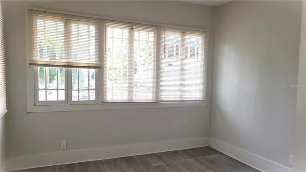 $1,395 | 137 South Stone Street, DeLand, FL 32720