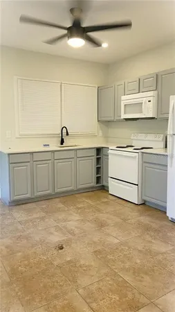 $1,395 | 137 South Stone Street, DeLand, FL 32720