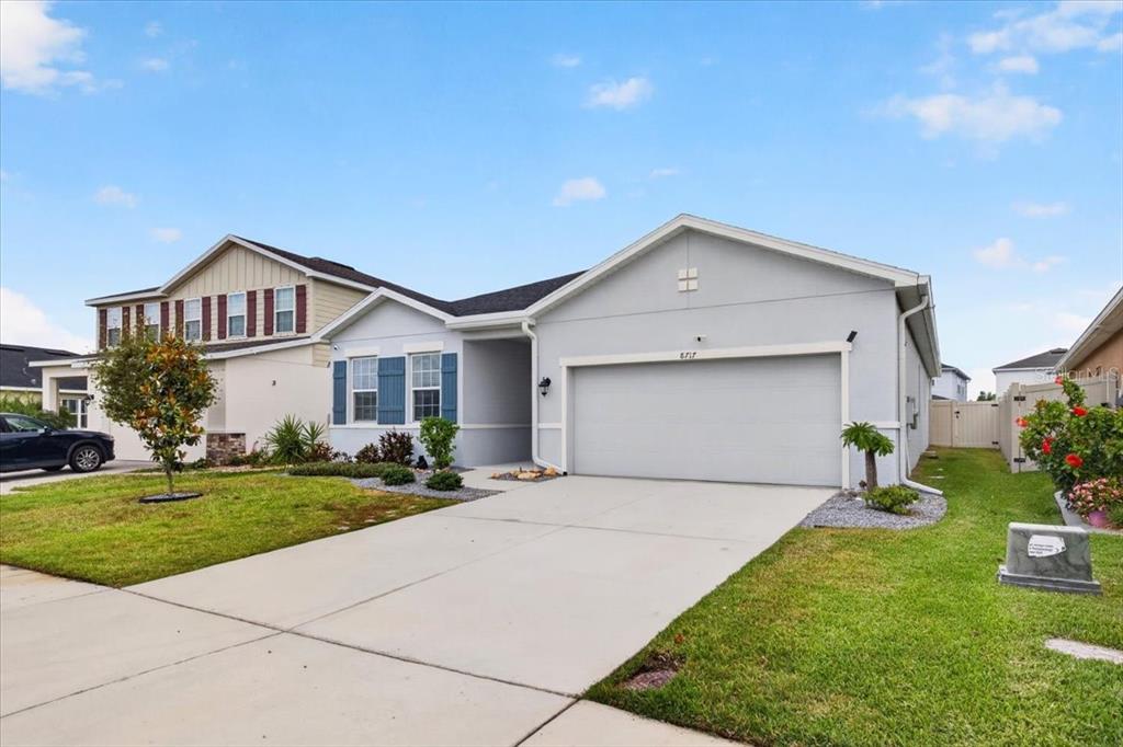 8717 Corkscrew Crossing Parrish, FL 34219 - Photo 12 of 56