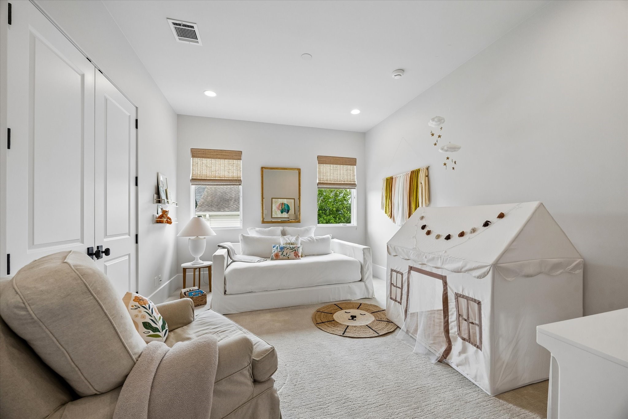 3615 Overbrook Lane Houston, TX 77027 - Photo 29 of 34 a living room with furniture and a large window