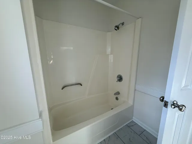 $499,999 | 101 Forest Drive, Clinton, NC 28328