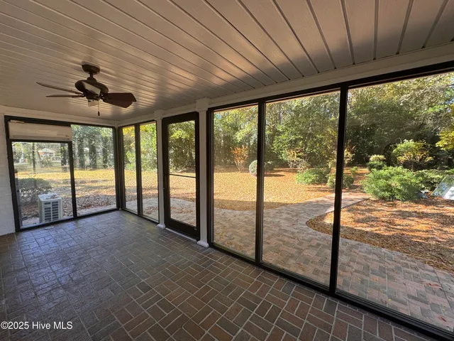 $499,999 | 101 Forest Drive, Clinton, NC 28328