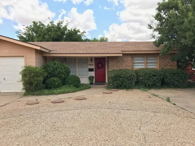 $1,000 | 4608 39th Street, Lubbock, TX 79414