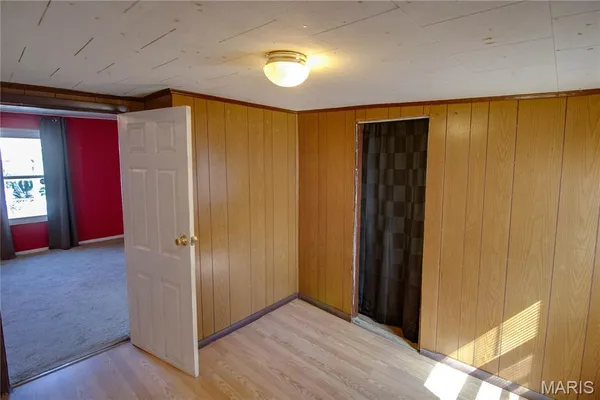 $59,900 | 124 East 7th Street, Roxana, IL 62084