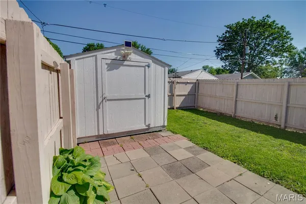 $59,900 | 124 East 7th Street, Roxana, IL 62084