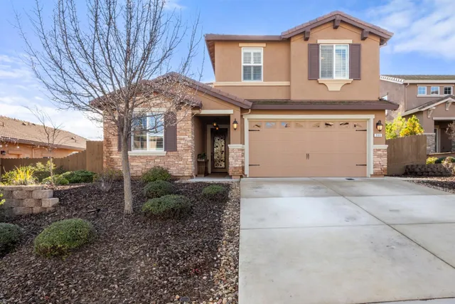 $879,000 | 209 Vanney Court, Roseville, CA 95661