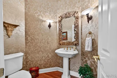 $1,250,000 | 6 Upper Conway Lane, Chesterfield, MO 63017