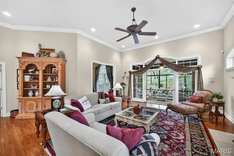 $1,250,000 | 6 Upper Conway Lane, Chesterfield, MO 63017