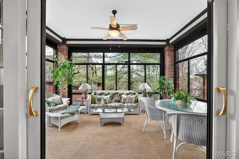 $1,250,000 | 6 Upper Conway Lane, Chesterfield, MO 63017