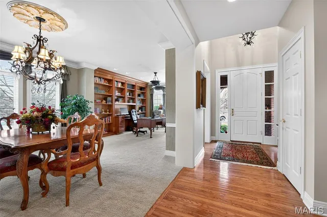 $1,250,000 | 6 Upper Conway Lane, Chesterfield, MO 63017