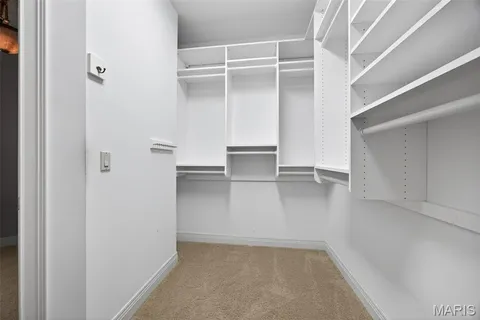 $1,250,000 | 6 Upper Conway Lane, Chesterfield, MO 63017