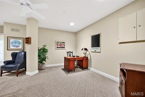 $1,100,000 | 6 Upper Conway Lane, Chesterfield, MO 63017