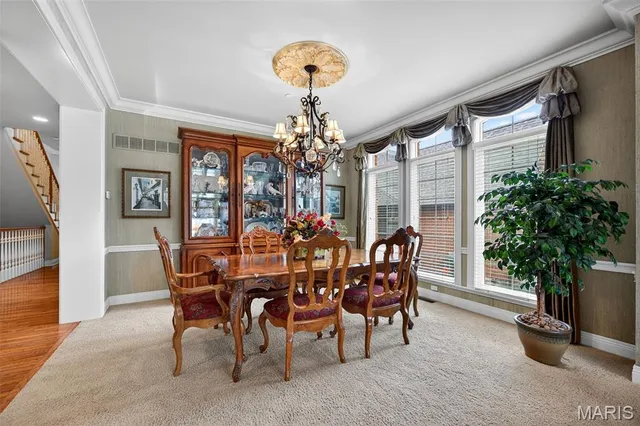 $1,250,000 | 6 Upper Conway Lane, Chesterfield, MO 63017