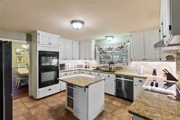 $667,750 | 3742 Barber Lane, Robstown, TX 78380