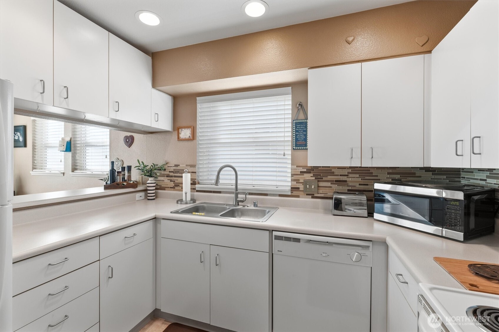 3309 South Mead Street Seattle, WA 98118 - Photo 14 of 31