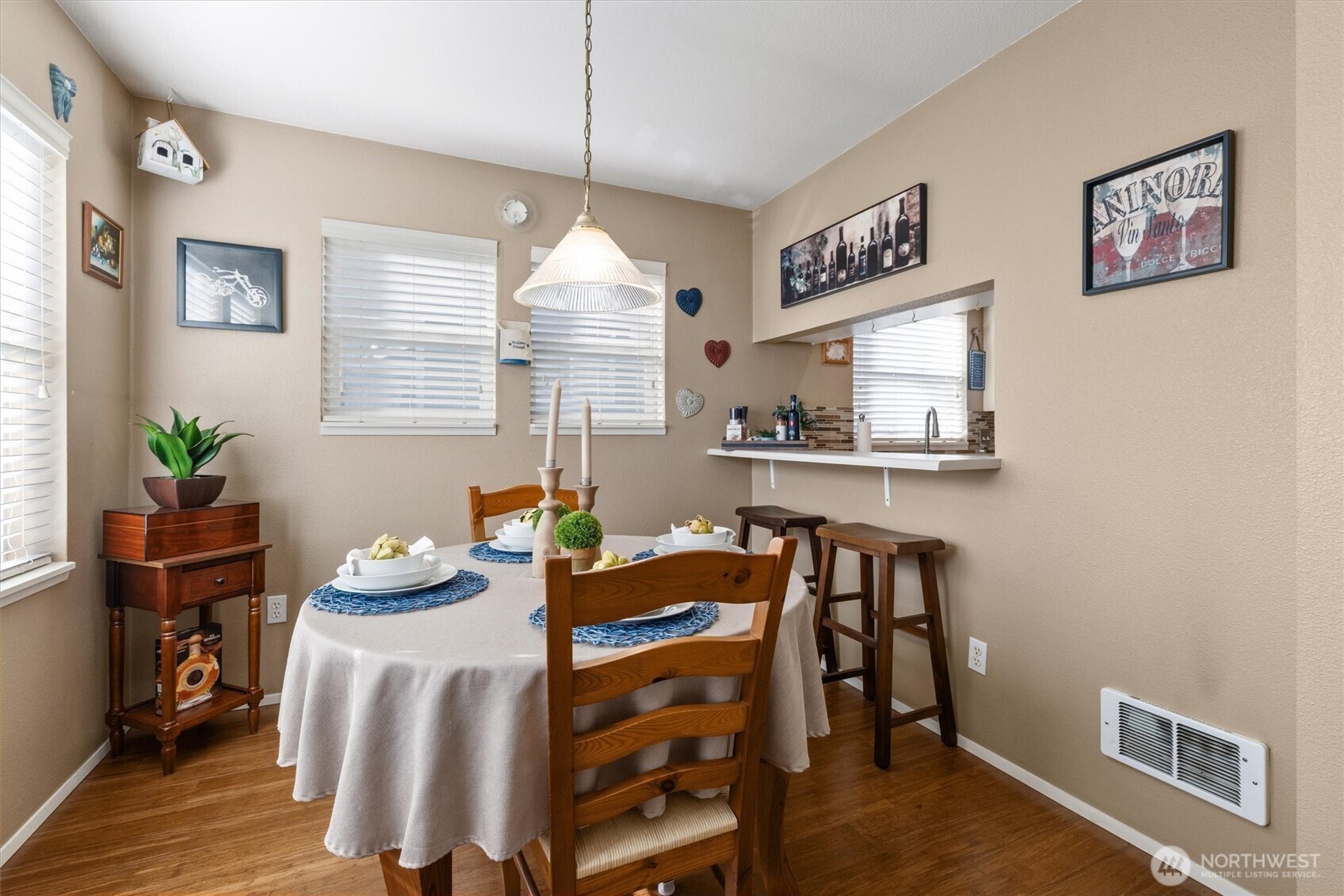 3309 South Mead Street Seattle, WA 98118 - Photo 10 of 31