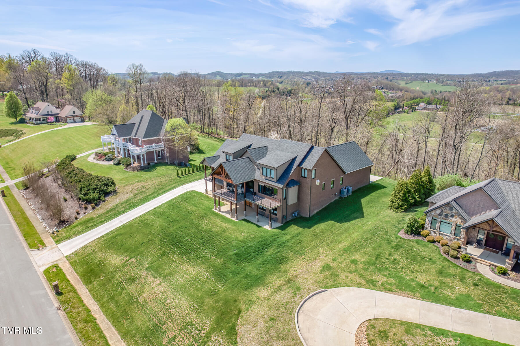 125 Simmons Ridge, Unit 8 Johnson City, TN 37604 - Photo 18 of 19 125 Simmons Ridge-18