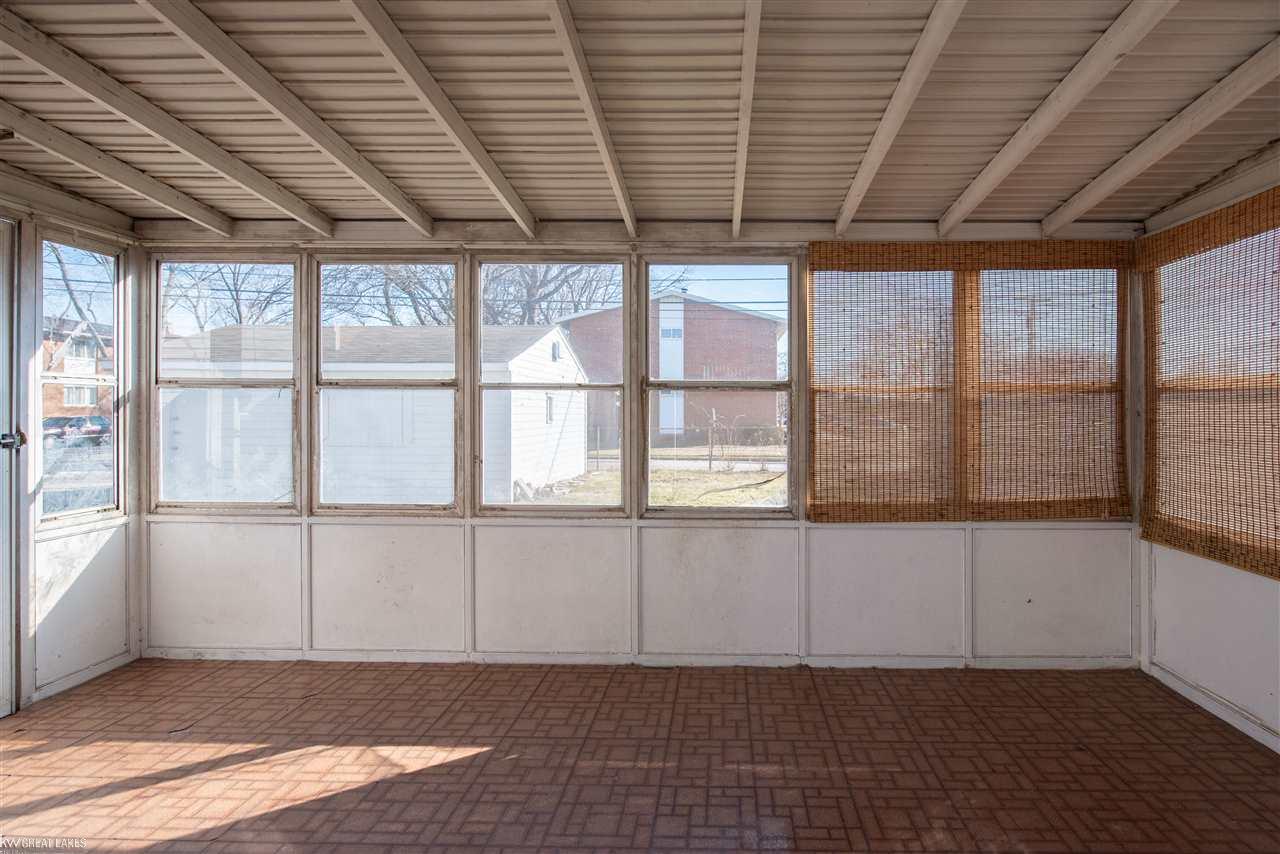 18970 Frazho Road Roseville, MI 48066 - Photo 25 of 53