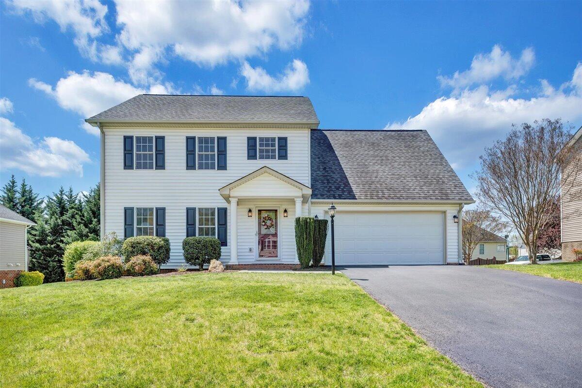 604 Castleridge Road Vinton, VA 24179 - Photo 2 of 48 Built in 2004